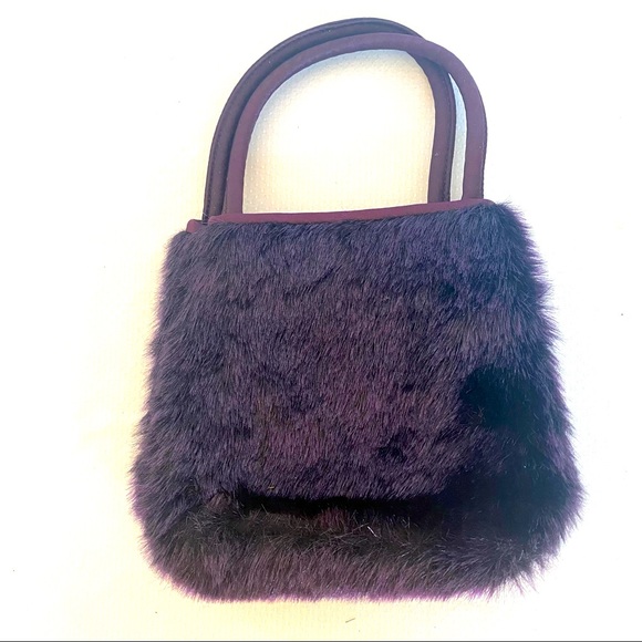 Handbags - A Party Hand Bag